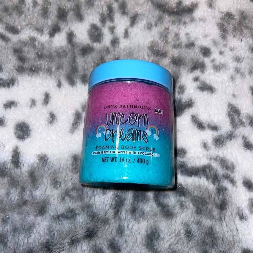 Onyx bathhouse body scrub